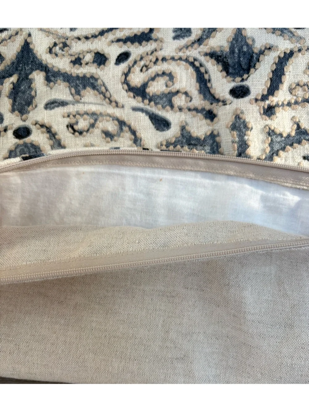 Pottery Barn Reilley Pillow Cover (set of 2), Blue